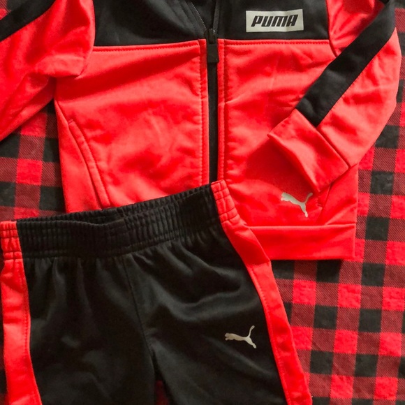 Puma Other - Puma track suit 3/6 m